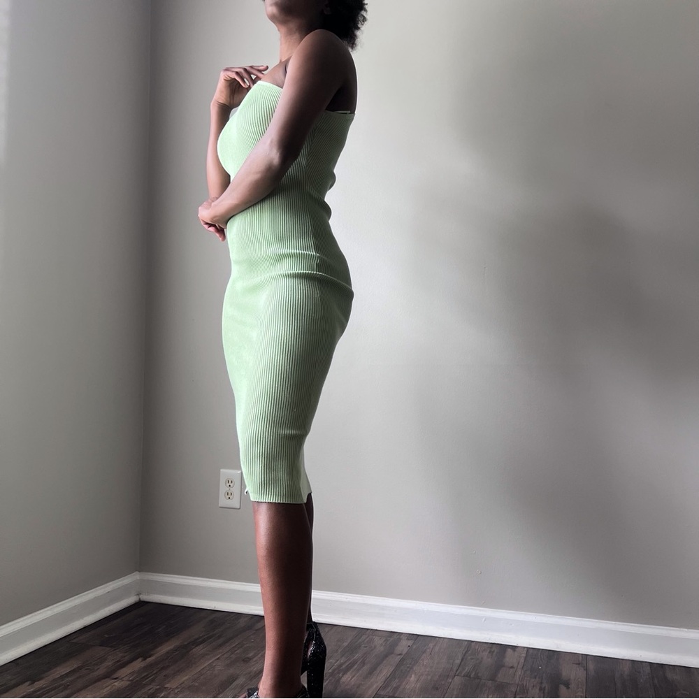 Key Lime 1-Shoulder Ribbed Knit Bodycon - Picture 4 of 4